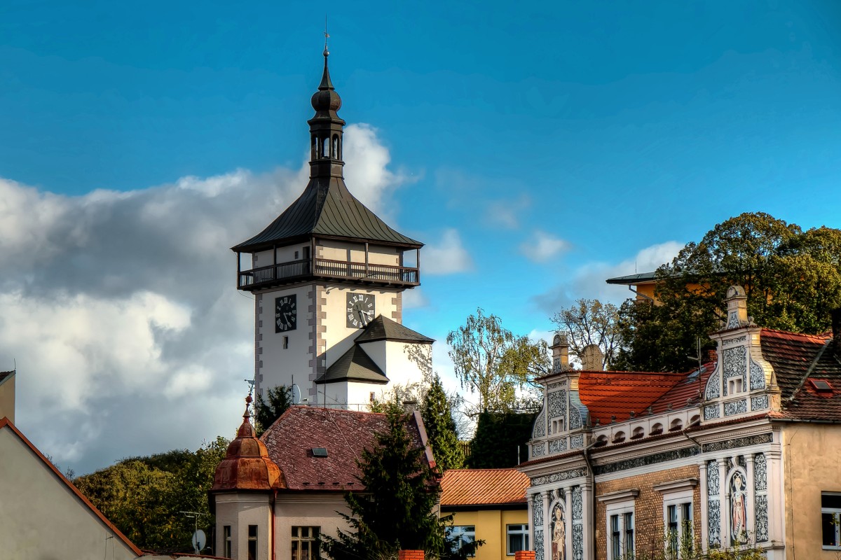 Kamenná věž Hláska