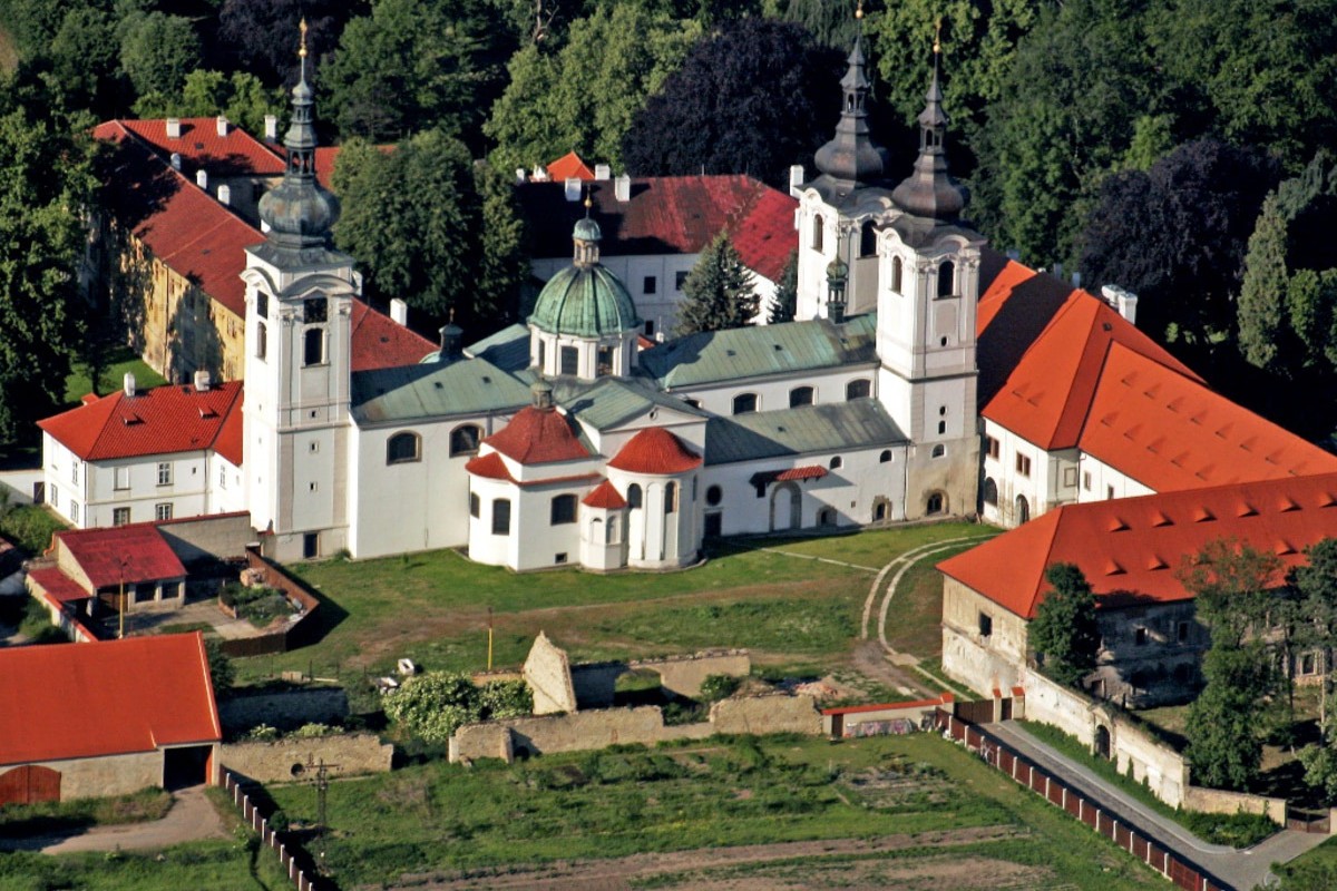 Výlety za památkami na Podřipsku