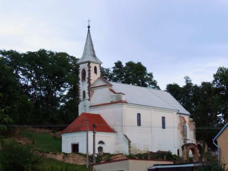 Kostel sv. Václava Straškov-Vodochody