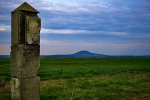 rozhledna na horách - říp