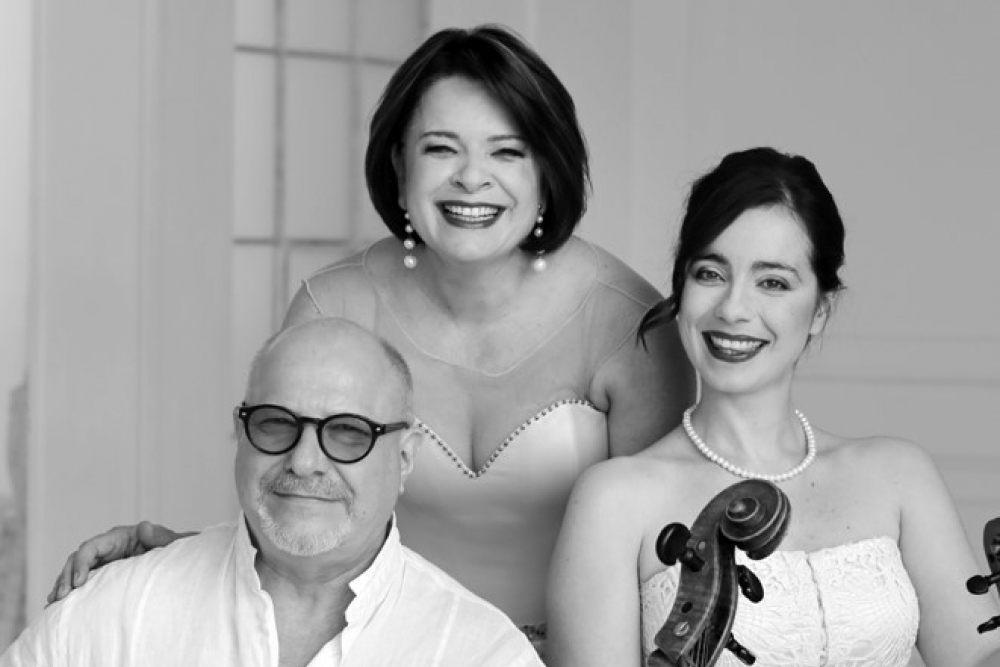 Roudnické hudební jaro / Jitka Čechová – Smetanovo trio